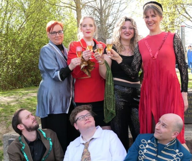 Lysistrata oder Ohne Frieden kein Sex!